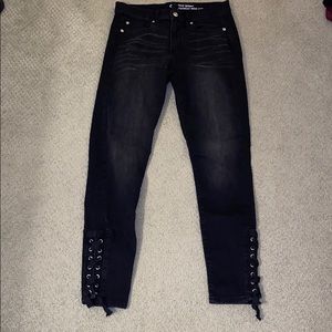 Black skinny jeans